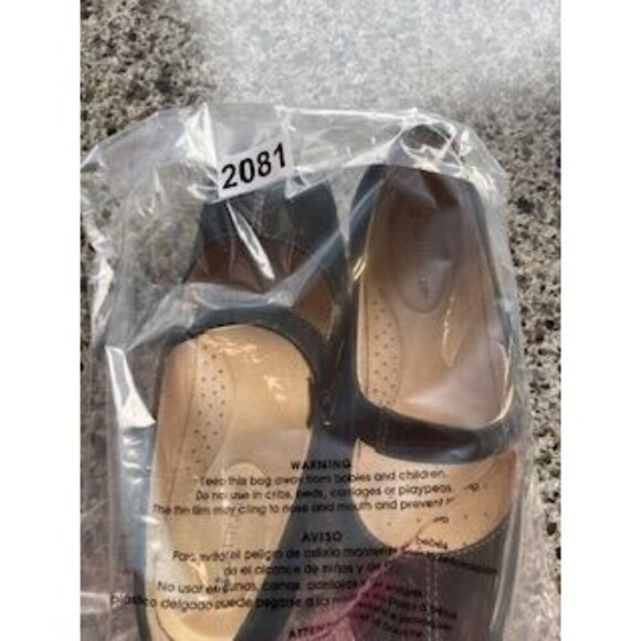 Women's Daily NATURALIZER women’s SZ 7M BLACK Leather Mary Jane Shoes - Picture 12 of 16